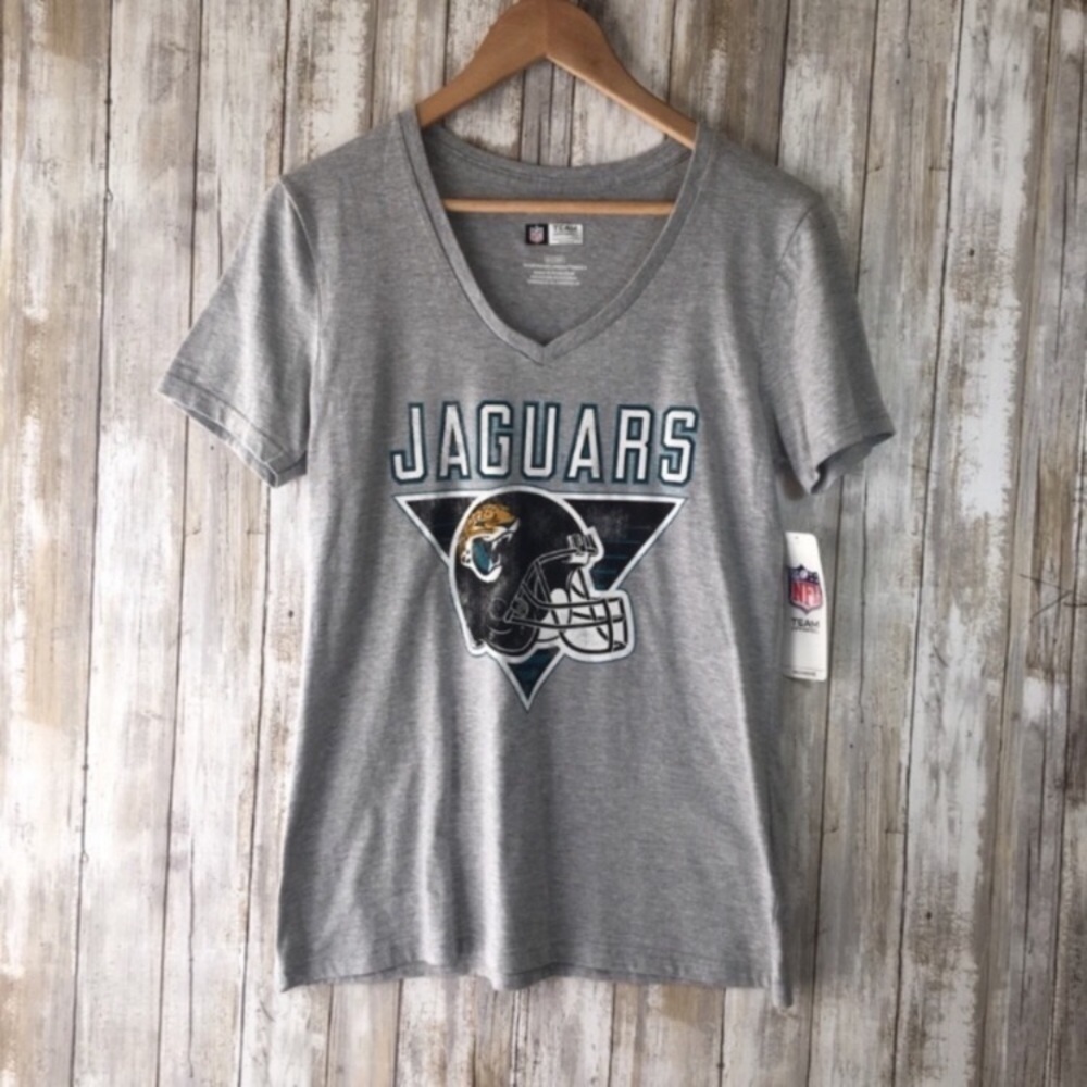NFL Jacksonville Jaguars Helmet Tee Women’s Large Gray Graphic Shirt Football - Picture 2 of 6